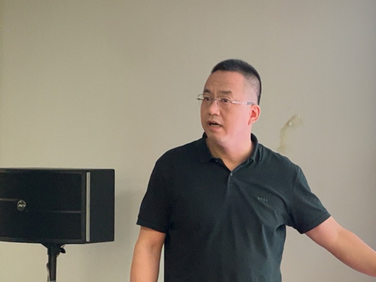 峰哥讲解短视频从播放到私信询盘的承接结构
